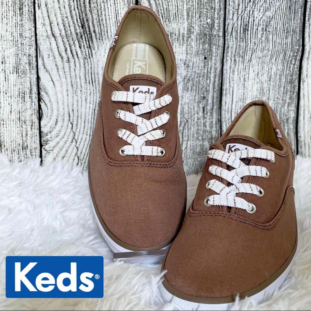 KEDS Canvas Lace-up Tennis Shoe Women’s Size 8.5